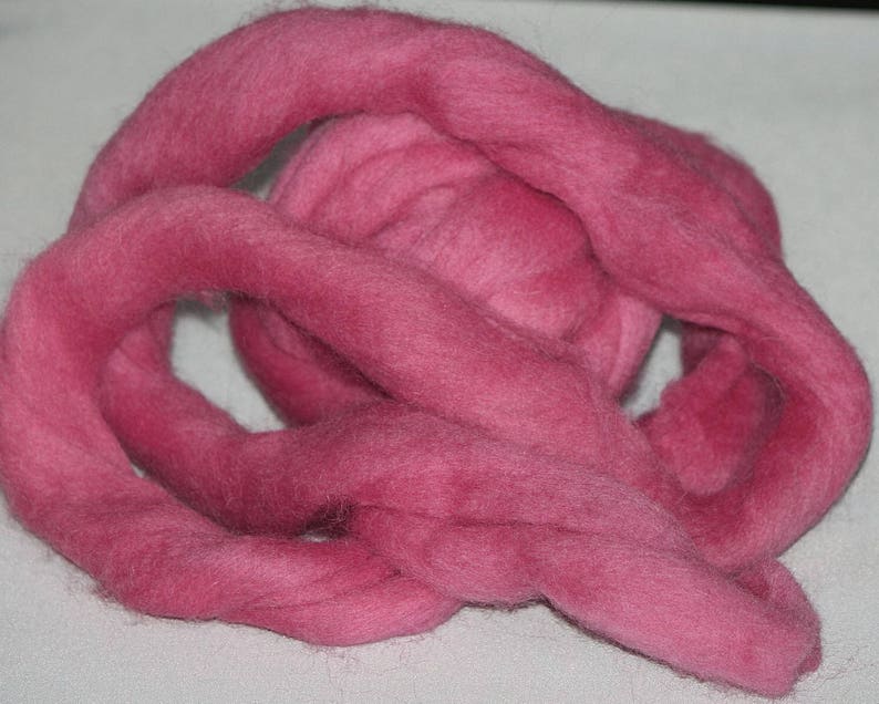 Vellon 3 Wool Natural Roving Fiber by Manos Artesanas 1 oz / 32 g image 1