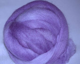 Vellon #14 Wool Natural Roving Fiber  by Manos Artesanas 1 oz / 32 g