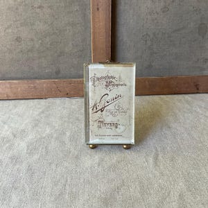 French vintage small frame for photo in brass, 19th handmade, many chips on beveled glass (photos)