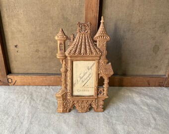 Frans vintage frame in karton, voor foto, 19e, beige kleur, kasteel, Victoriaanse, shabby chique stijl, handgemaakt, met glas