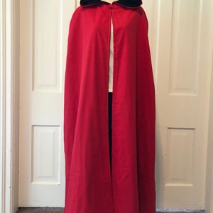 Red/Black Reversible Hooded Cloak image 8
