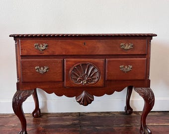 20th Century Chippendale Serving Piece