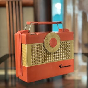 Vintage 1952 Emerson Model 704 Portable Tube Radio – Antique Radio - Bright Orange – Rare Compact Mid-Century Design