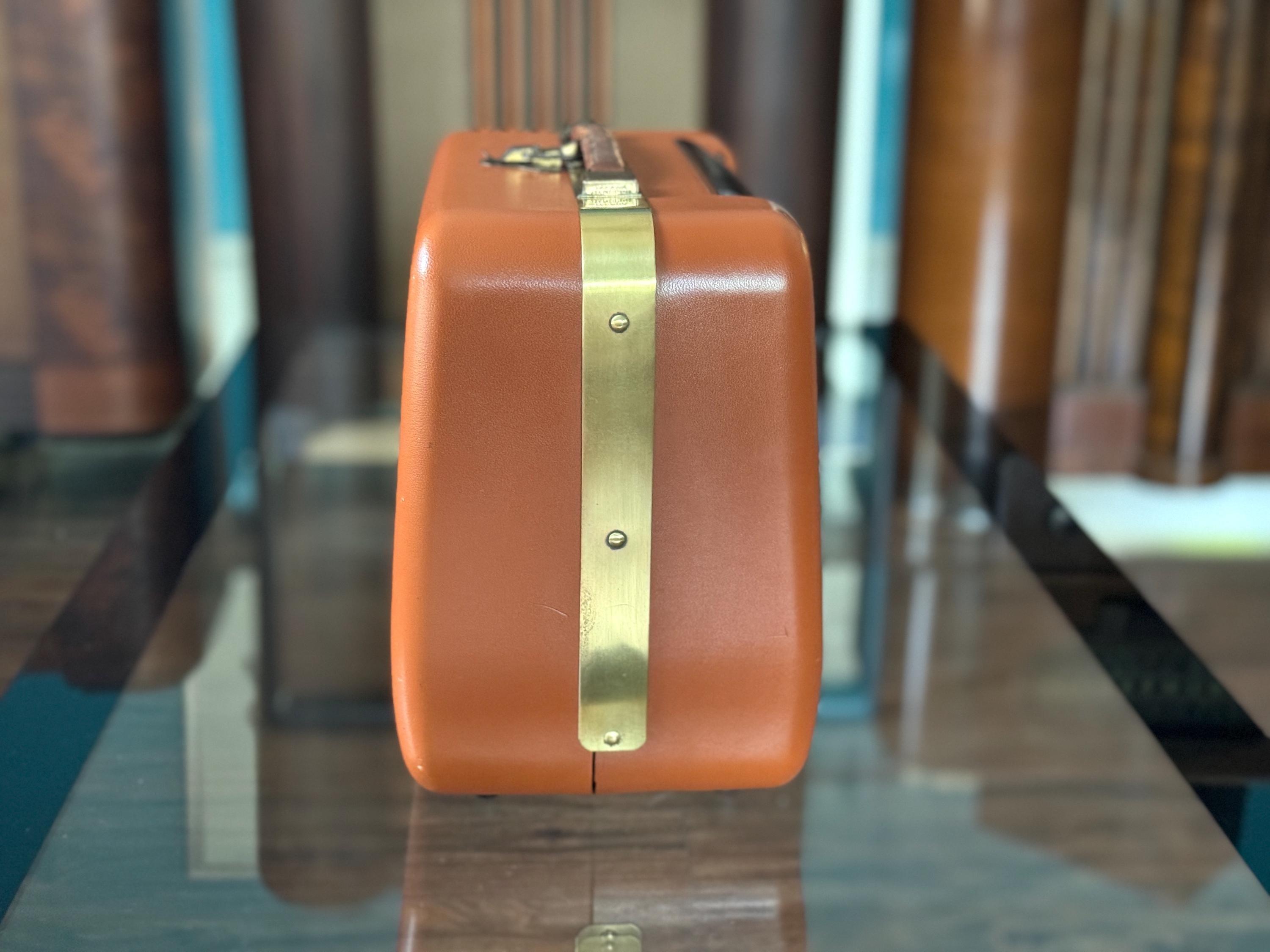 Vintage 1940s Orange Portable Radio Working – Stromberg-carlson