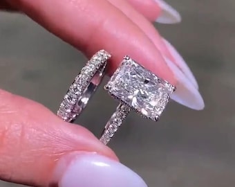 5 CT Radiant Cut Moissanit Braut Set Strahlende Verlobungskönigin Set 14K Weißgold Strahlende versteckte Halo Ehering Set