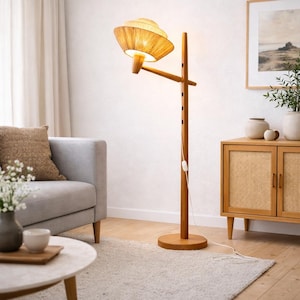 Duńska regulowana lampa podłogowa, sosna, styl skandynawski, lata 60. XX wieku