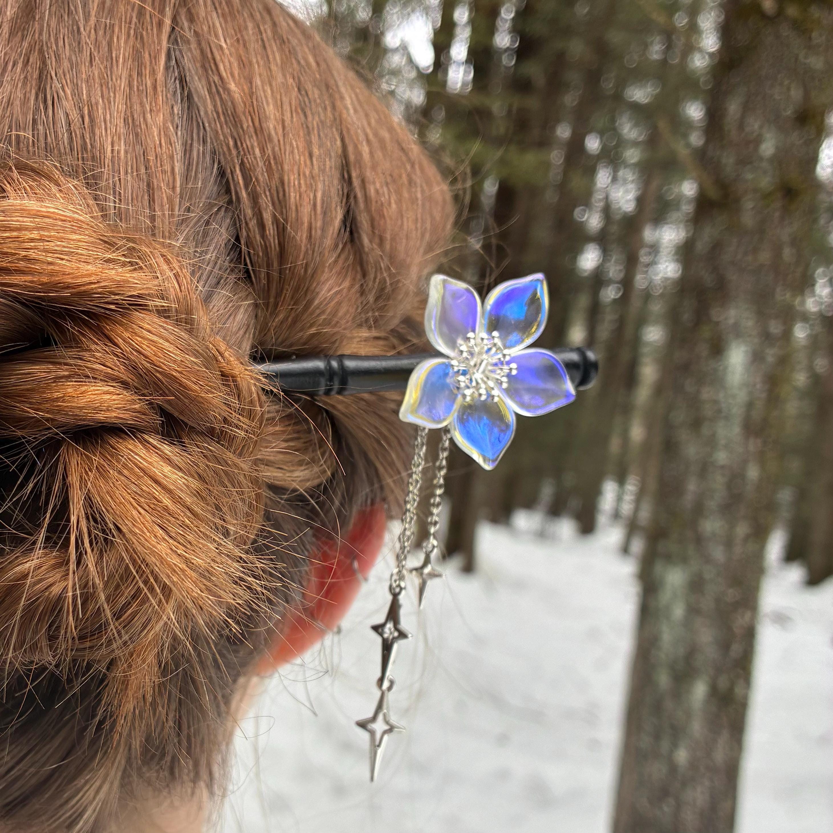 UNO de 50 Clear Crystal Flower Hair Pin with Iridescent Center Iridescent Flower Hair Claw - Etsy main image 4