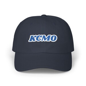 KCMO Kansas City Baseball Radio Script geborduurde Dad Cap | Retro Kansas City-hoed afbeelding 9