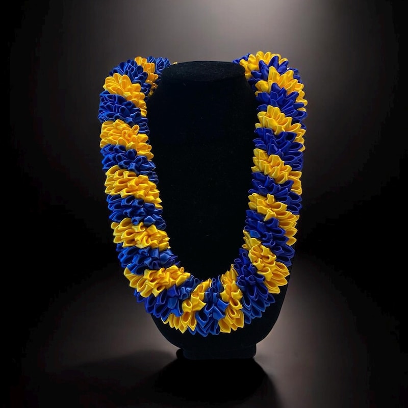 Graduation Spiral Leis - Etsy