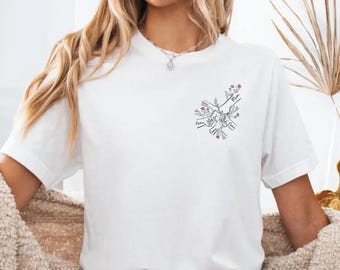 Personalised Mothers Day Shirt, Mama Floral Sweater with Kids Name, Mom and Kids Holding Hands Tee, Flowers Grandma TShirt, New Grandma Gift