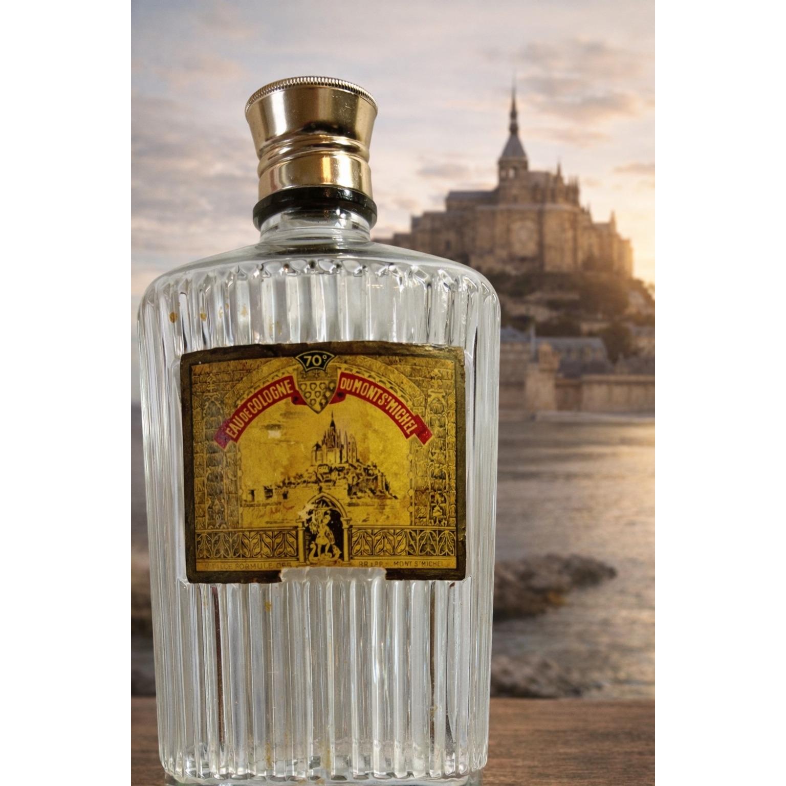 Bouteille Vintage Eau De Cologne Mont St Michel - Verre & Bouchon Bakélite - 500ml