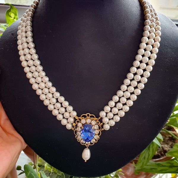 Gold triple strand pearls Sapphire Necklace Wedding Pearl Bridal Choker Rhinestone Something Blue Multi Row Vintage Jewelry Lady D OOAK