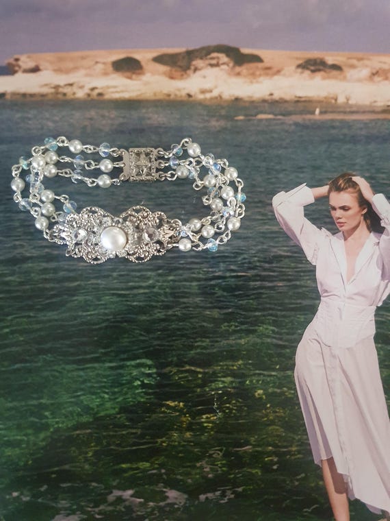 Vintage Style Bridal Bracelet: Swarovski Crystals, Pearls, Silver Filigree