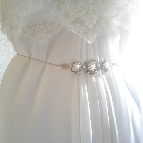 Bridal Belt Wedding Silver Sash Leafs Bridal Rhinestone Flower Sash Swarovski Crystals Belt Vintage Style Bridal Sash Wedding Dress Belt