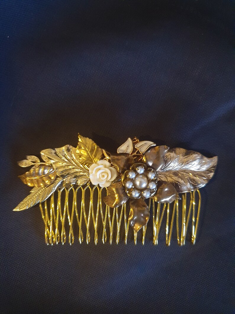 Bridal Hair Comb Pearls Vintage Wedding Hair comb Flower Vintage Shabby Chic Bride Hair Comb Gold Leafs Hair Piece Leafs Pearls Victorian image 3