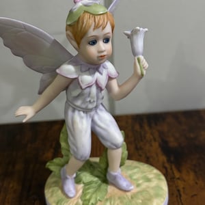 Vintage 1987 Cindy McClure Feenfigur - Victoria Impex Porzellan - Signierte Limitierte Edition Pixie mit Blume - Sammlerstück Wohndekor
