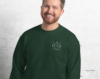 Embroidered DAD Sweater, Personalized Year, Father's Day Gift, New Papa Announcement