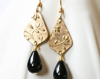 As Seen On Bones , Worn by Dr Brennan , Onyx Earrings , Golden earrings , Teardrop earrings , Lightweight earrings, Metal clay earrings