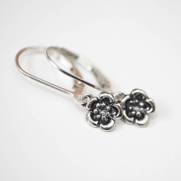 Flower Earrings Leverback , Leverback Earrings , Flower Kids' earrings , earrings for girls , Sterling Silver Flower Earrings , Girl's Gift