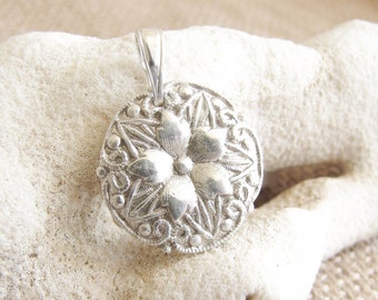 Silver Flower Pendant , Fine silver , Floral pendant , Flower necklace , .999 Silver , Minimalist