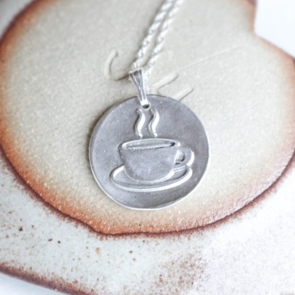 Collier en argent tasse à café, pendentif café en argent, tasse en argent fin, pendentif tasse à café, argent 999, minimaliste, pour l'amour du café