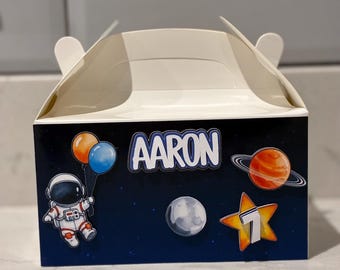 Spersonalizowane pudełko astronauta Gable Box – spersonalizowany pojemnik na upominki na przyjęcie urodzinowe