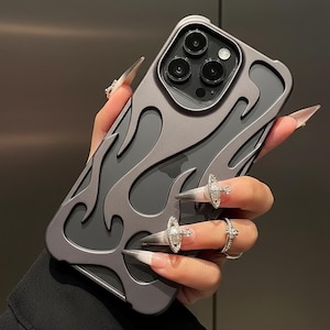 Matte Flame iPhone Hülle - Skulptiertes Rüstungsdesign, stoßfeste Bumper-Abdeckung