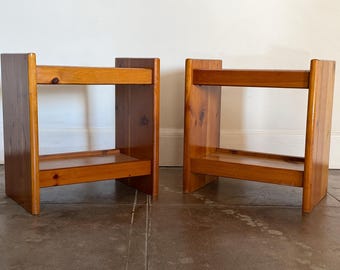 Vintage pair of solid pine side tables / nightstands