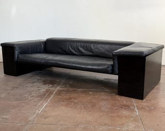 Vintage 1980's Post-Modern Knoll Leather Sofa