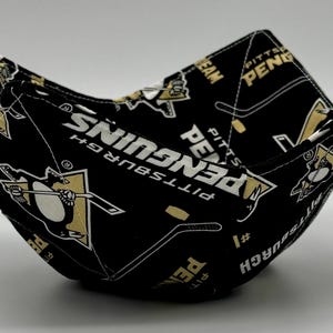 Pittsburgh Penguins Bowl Cozy – NHL Microwave Safe Soup Bowl Holder – Cotton Fabric Handmade