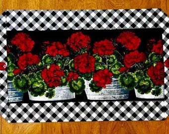 Handmade Geranium Table Runner Buffalo Check Floral Decor Farmhouse Kitchen Table Topper Red Black Gift for Her Housewarming Gift