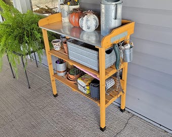 Wooden Garden Work Station With Metal Table Top And 2 Shelves