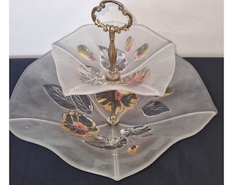 Vintage Art-Deco-Etagere aus Glas, zweistöckig, mit floralem Dekor und Messinggriffen, für Desserts, Kuchen und Obst