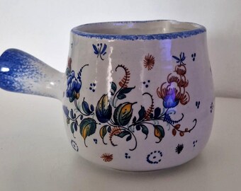 Vintage französische Milchkanne aus Steingut, R. Delahaye Desvres, handbemaltes Blumendekor