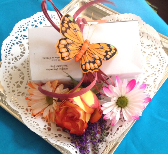 Ostara Organics Boutique Sampler Box: A Variety of our Bath Bombs,  Petite Soaps, Lip Balms
