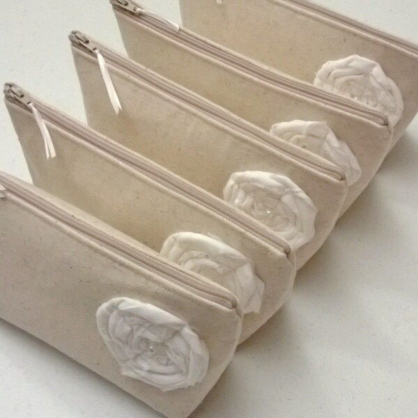 Set 5 Rustic Wedding Bridesmaid Cosmetic Bags, Bridesmaid Gift Clutches, Bridal Party Gifts for Her, Cotton Clutch Purse