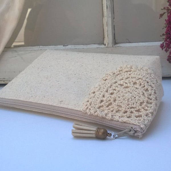 Bohemian Lace Doily Clutch, Linen Clutch Purse, Bridal Clutch, Bridesmaid Clutches, Clutch Purses