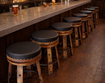 Tabouret de bar rustique pivotant avec siège en similicuir noir