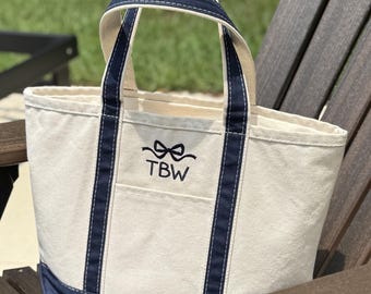 Personalized Canvas Tote Bag with Zipper, Custom Sailboat Tote Bag, Embroidered Custom Gift for Mom, Bachelorette Gift, Bridal Party Gift