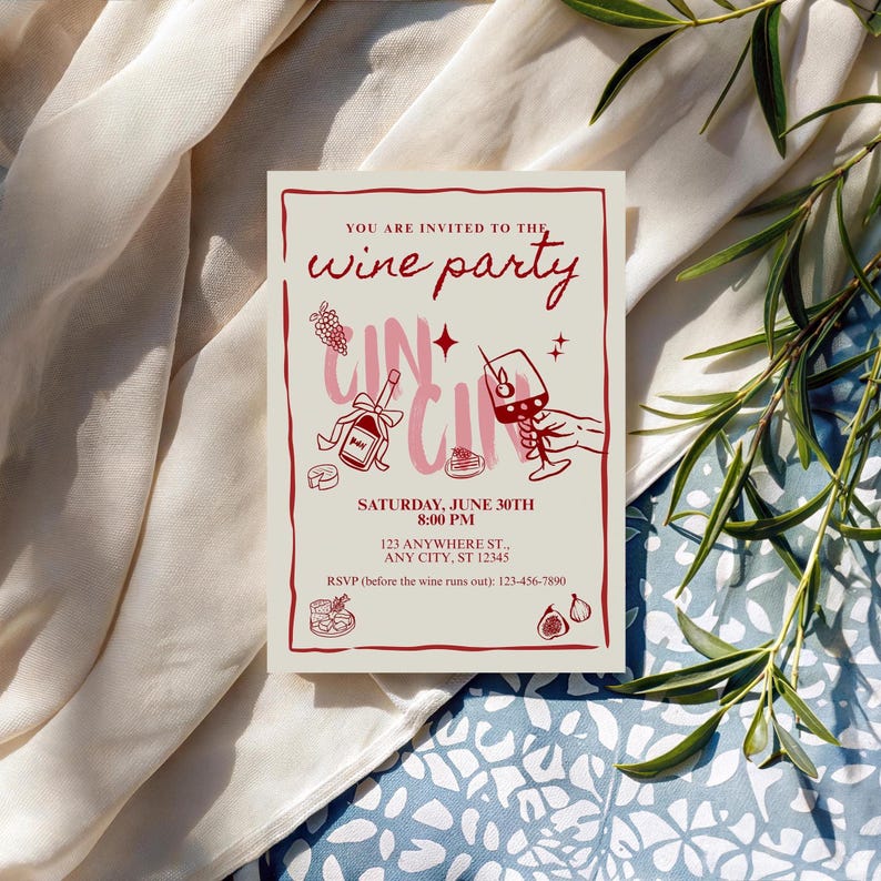 Op de afbeelding: Een cr&egrave;mekleurige uitnodiging met een rode rand en illustraties voor een wijnfeest. De tekst luidt "YOU ARE INVITED TO THE wine party" met datum, tijd en locatie. Illustraties van wijnfles, glas en eten zijn inbegrepen.