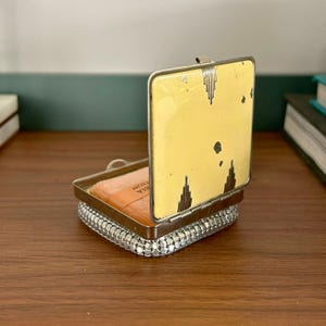 Vintage Art Deco Silver Mesh Powder Compact, Columbia Creations Vintage Mirror