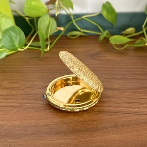 Revlon Vintage Compact - Etsy