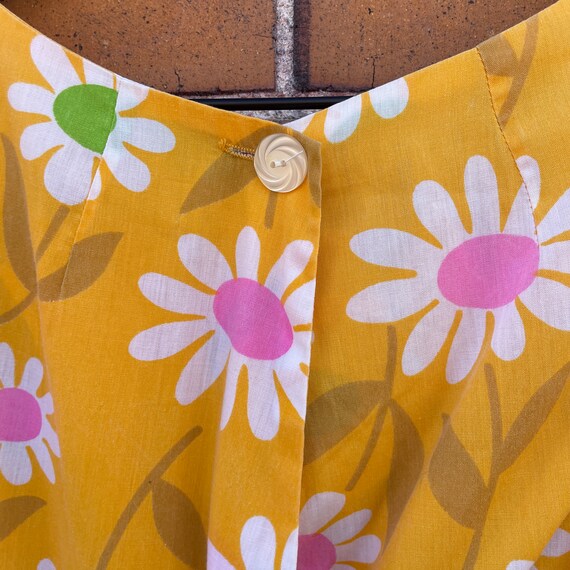 vintage 50s/60s swirl yellow floral wrap dress / … - image 7