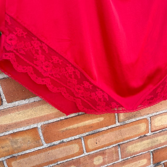 vintage 80s red lace trim slip skirt  / m l mediu… - image 2