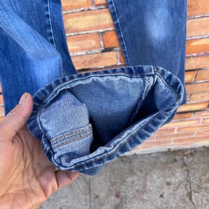 vintage 70s/80s blue medium wash bootcut yoke wrangler jeans / 27 s small image 3