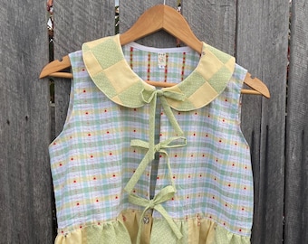 Crop-Top mit Bindeband vorne, Upcycling-Kleidung im Cottagecore-Stil