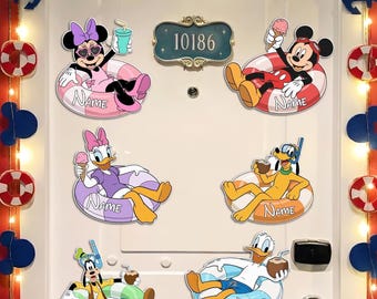 パーソナライズされたファーストクルーズマグネット、ミッキーフレンズのプールリングフロート、カスタムファミリーバケーションドアサイン、トレジャーウィッシュドリームマジックシップ