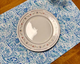 Set of Four Reversible Place Mats / Blue Paisley & Small Florals