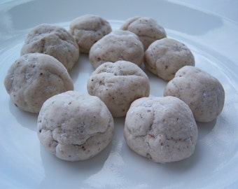 Galletas de boda mexicanas - Pasteles de té - Bolitas de mantequilla italianas - Montículos de nieve suecos - Tartaletas de arena