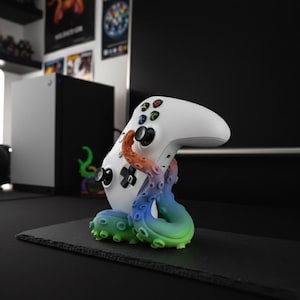 Xbox コントローラースタンド | Xbox Series X/S & Elite コントローラーホルダー | 3D プリント ゲーミングデスクアクセサリー | コントローラーオーガナイザー | Zaps Craft